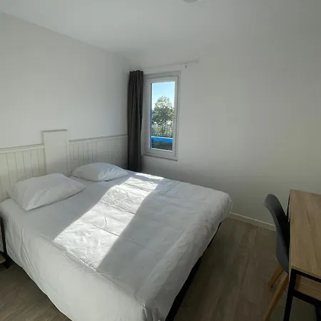 Cit'Hotel Du Parc فندق Carrières-sous-Poissy