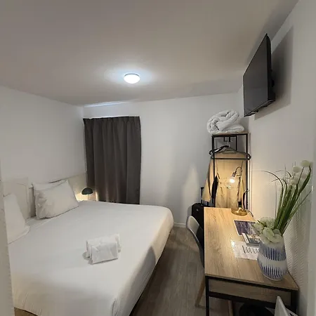 Cit'hôtel Parc Poissy